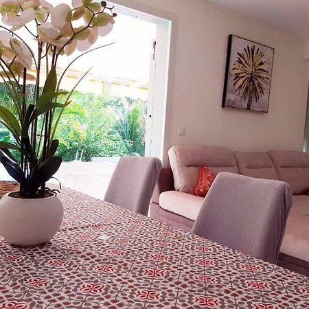 Les Orchidees Appartement Petit-Bourg Buitenkant foto